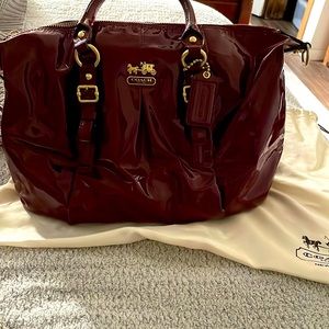 Coach pleather handbag w/ dust bag & detachable shoulder strap